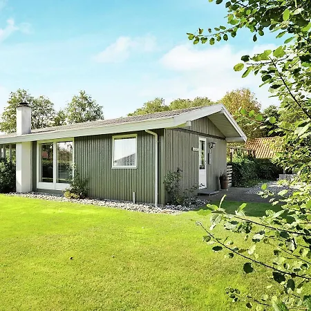 Holiday home Three-bedroom Holiday In Borkop 13