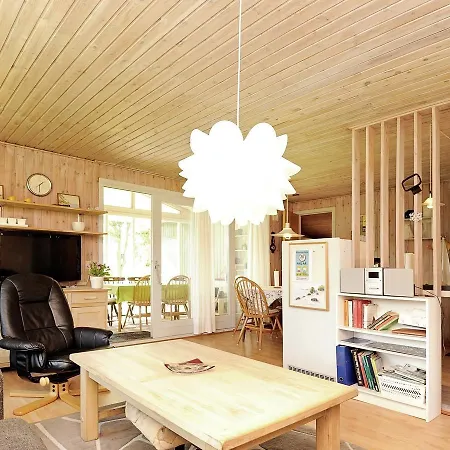 Holiday home Three-bedroom Holiday In Borkop 13 *